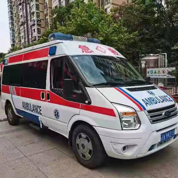 蓬安长途救护车护送病人返乡